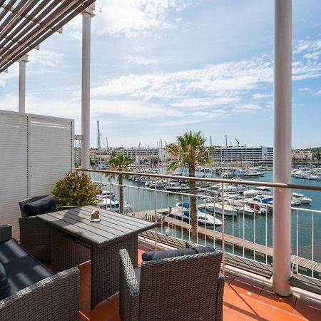 Stunning 2-Bed Penthouse In Lagos 250M From Beach Exterior foto