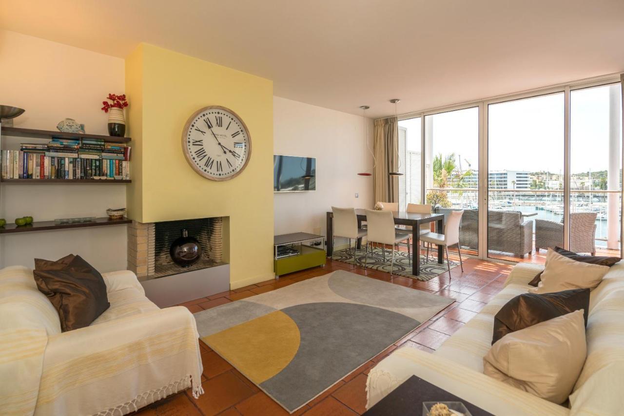 Stunning 2-Bed Penthouse In Lagos 250M From Beach Exterior foto