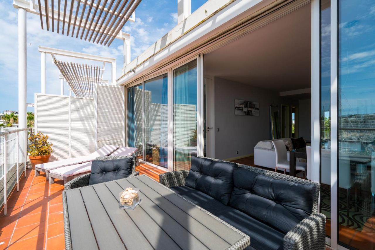 Stunning 2-Bed Penthouse In Lagos 250M From Beach Exterior foto