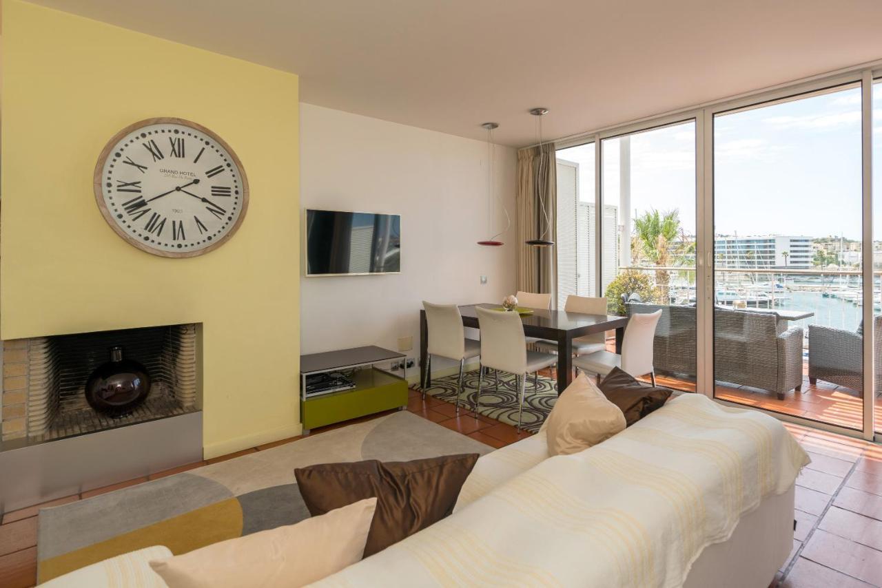 Stunning 2-Bed Penthouse In Lagos 250M From Beach Exterior foto
