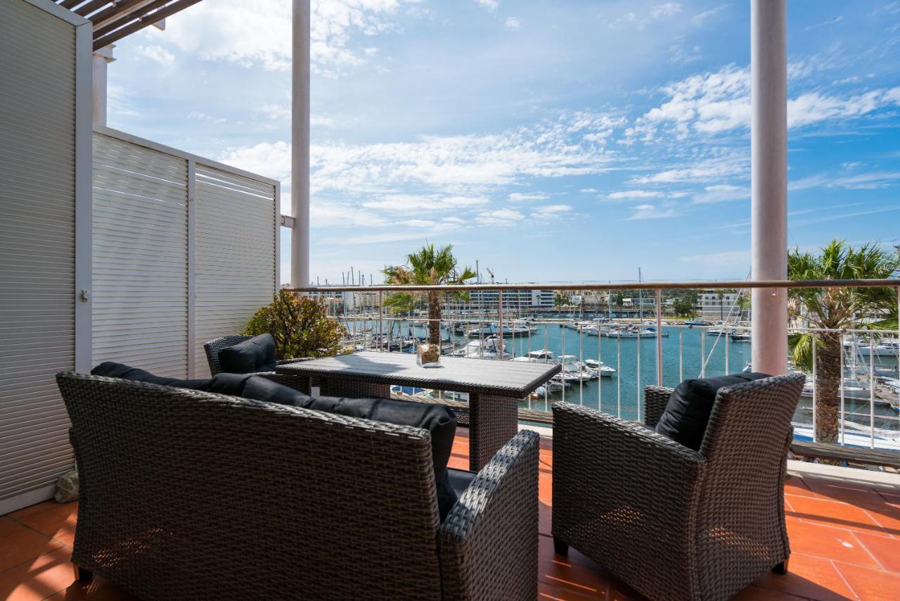 Stunning 2-Bed Penthouse In Lagos 250M From Beach Exterior foto